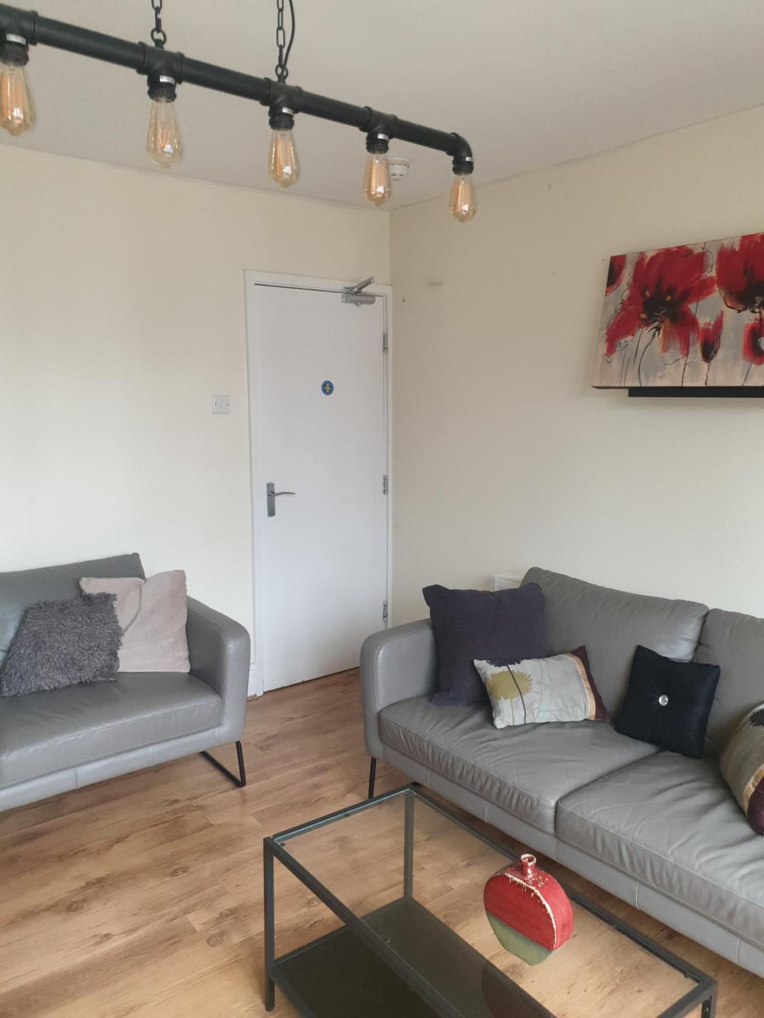 Mother-In-Law Guest House Hotel Leeds Λιντς Εξωτερικό φωτογραφία