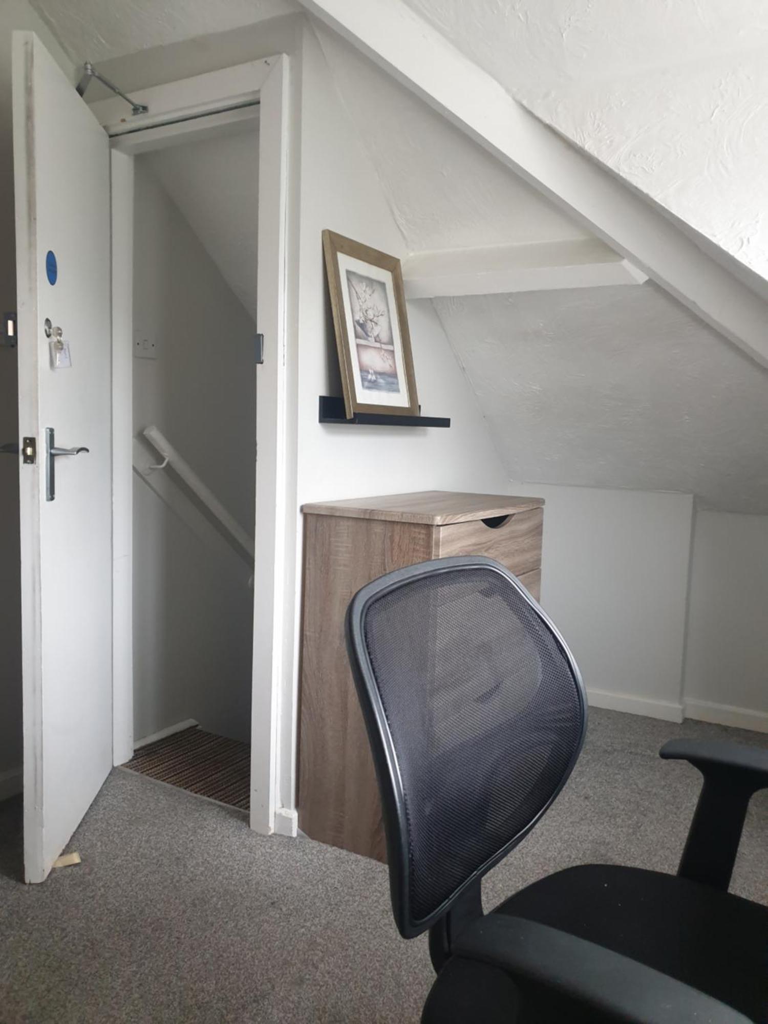 Mother-In-Law Guest House Hotel Leeds Λιντς Εξωτερικό φωτογραφία