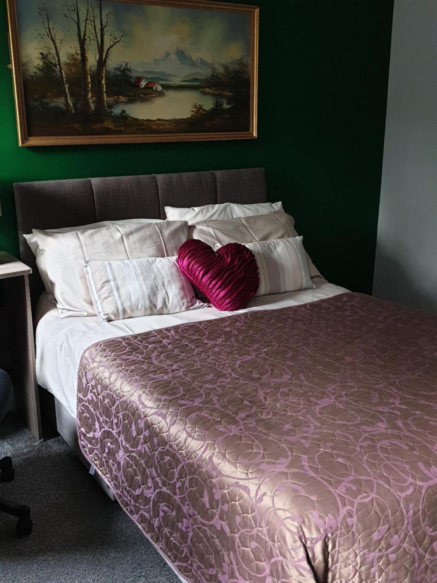 Mother-In-Law Guest House Hotel Leeds Λιντς Εξωτερικό φωτογραφία