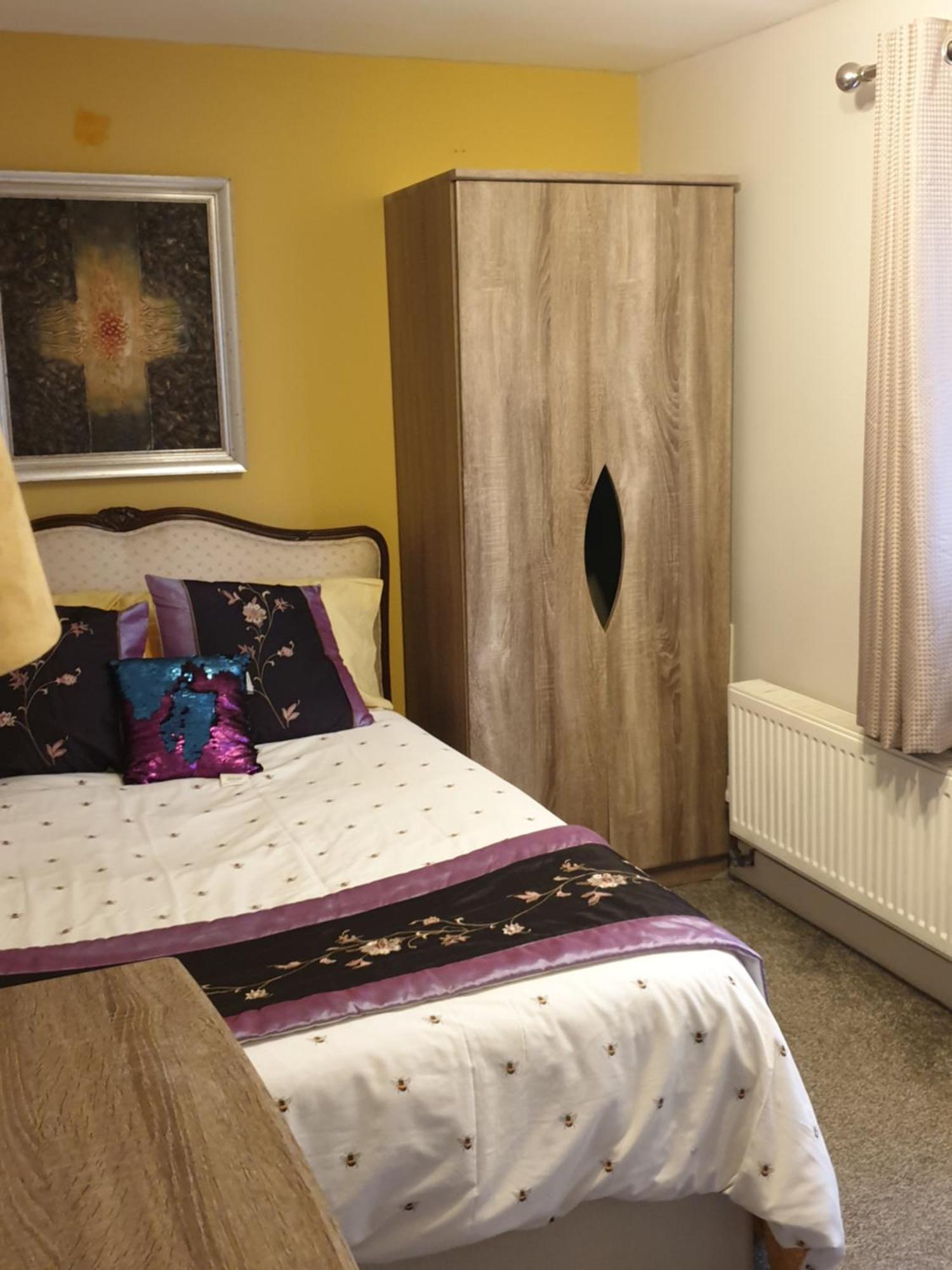 Mother-In-Law Guest House Hotel Leeds Λιντς Εξωτερικό φωτογραφία